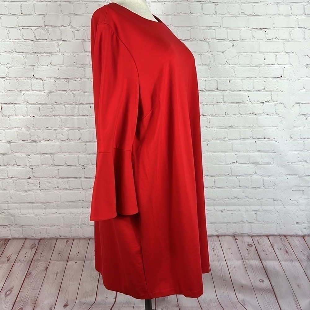 The Limited Collection Women’s Red Ponte Long Bell Sleeve Dress Plus Size 3X - Picture 6 of 10